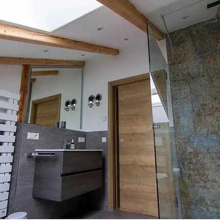 Ferienwohnung Leni
